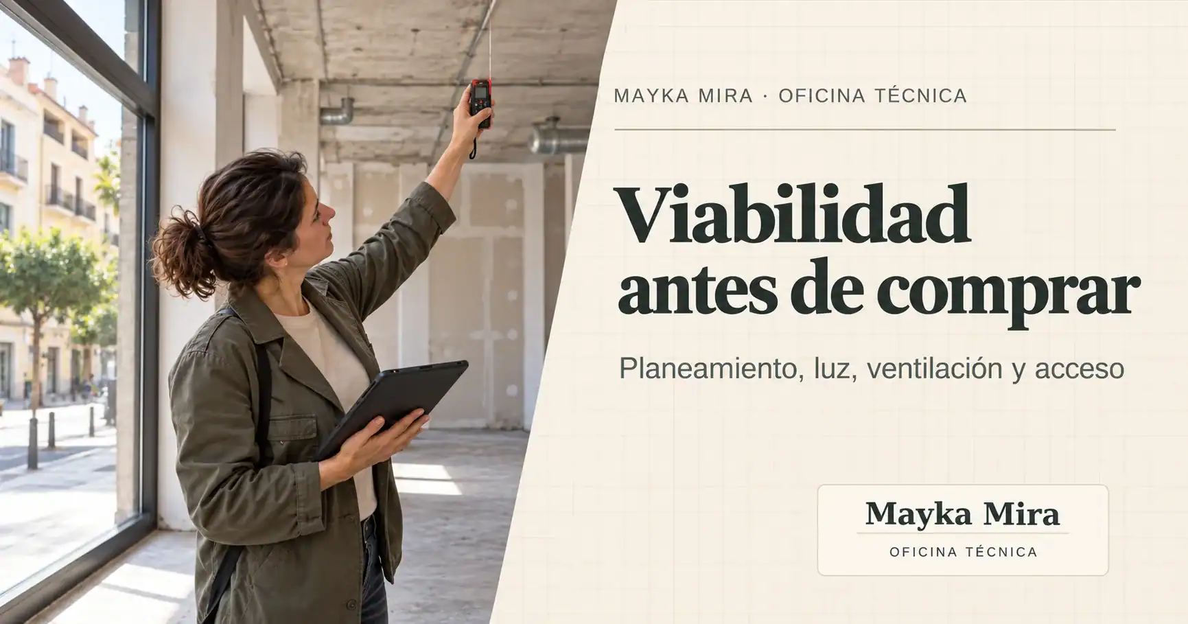 Arquitecta comprobando la viabilidad técnica de un cambio de uso de local a vivienda